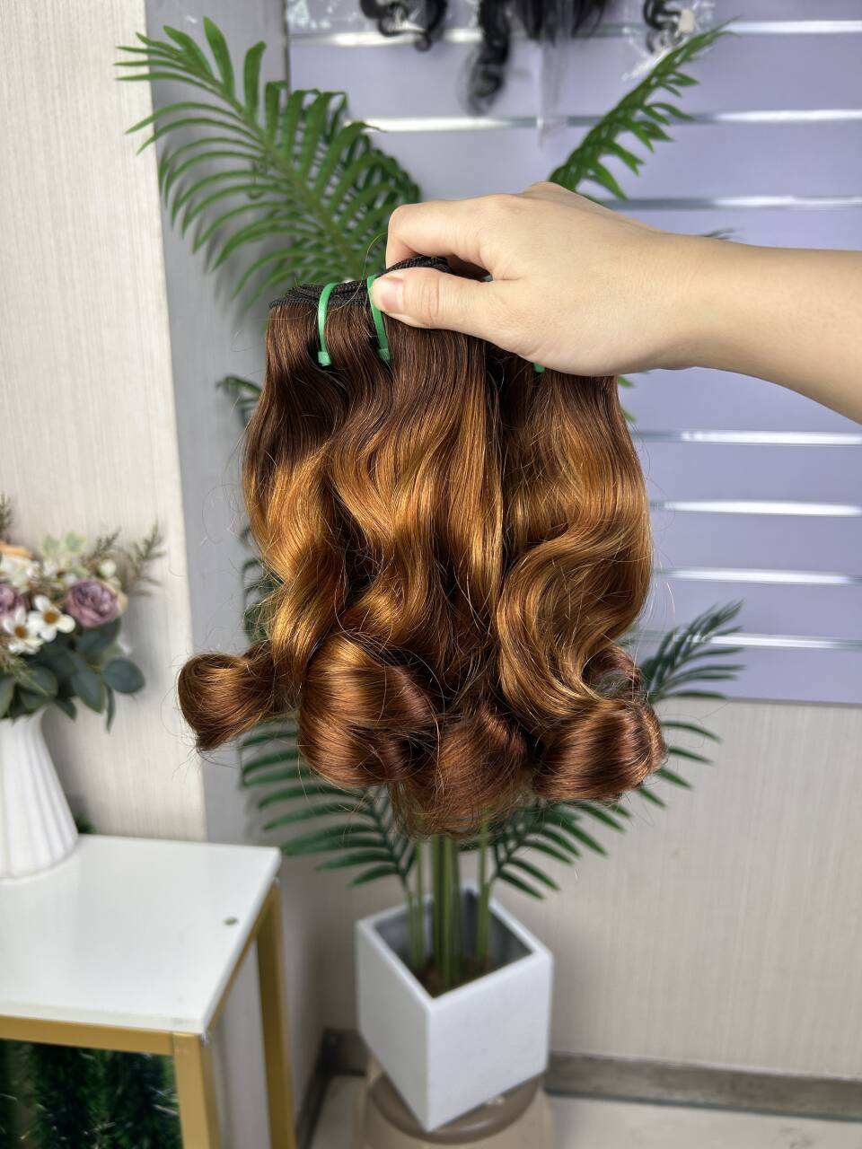 Wholesale Hot Selling Bouncy Hair Bundle 100g Per Pack Double Drawn Pissy Curly Hair Extension 100% Human Hair