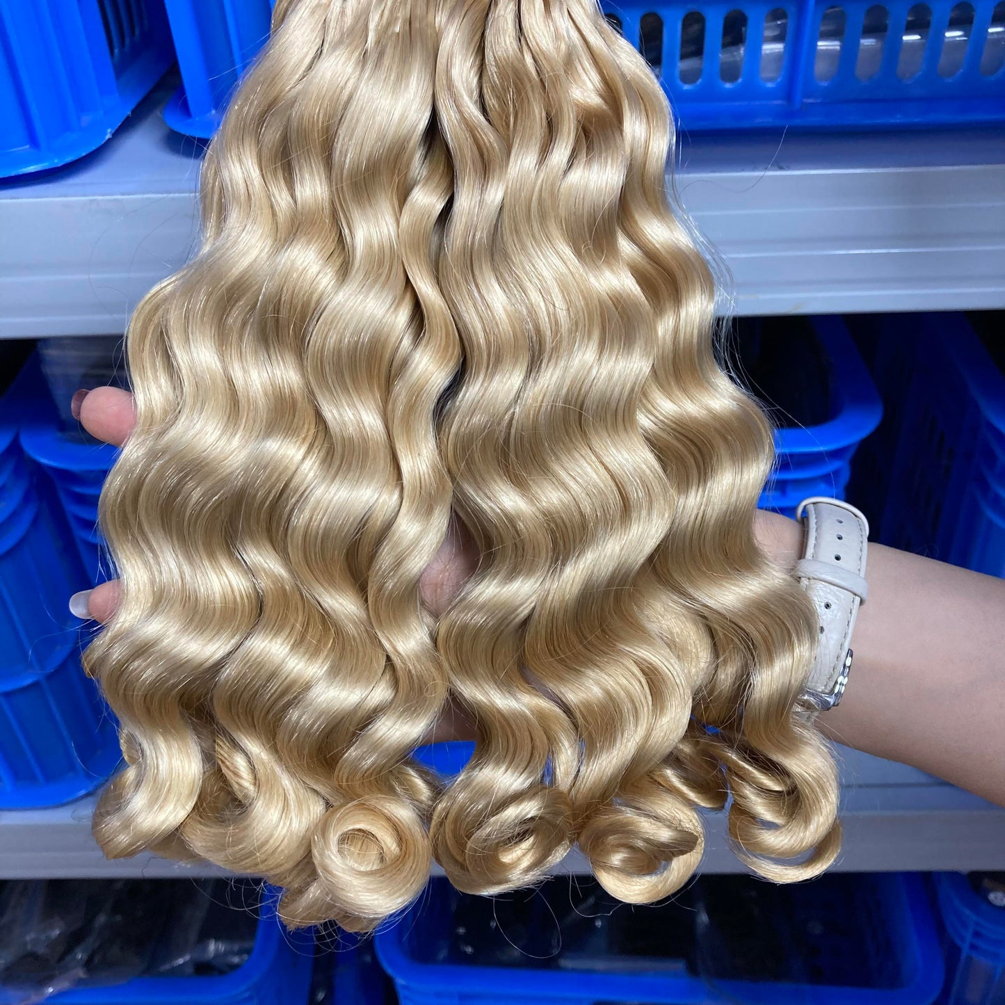 Unprocessed Feathers Human Hair 100g for Braiding Feathers Crochet Hair Extensions Loose Deep Wave Bulk 613# Hair Crochet